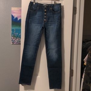 KanCan dark wash skinny jeans - size 11/29